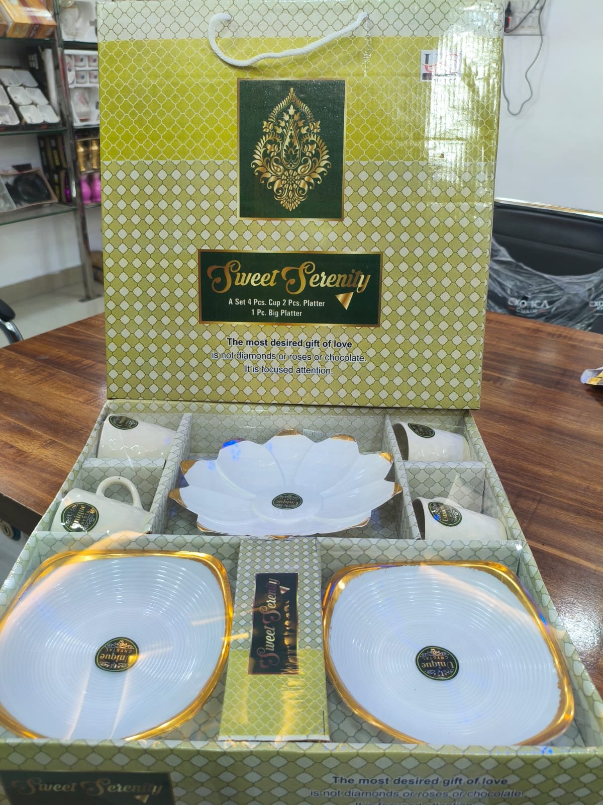 sweet serenity gift set (white with golden rim)